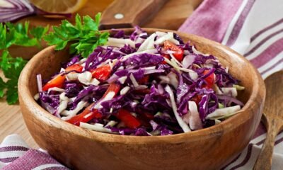 Do coleslaw blends freeze well