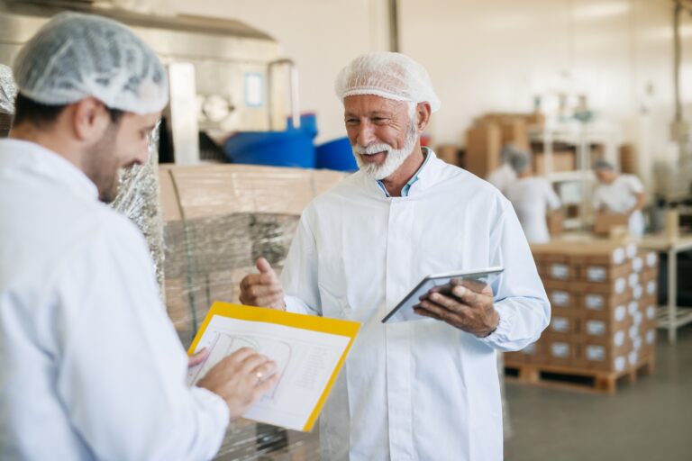 How a Digital Food Safety Compliance System Ensures Consistent Standards