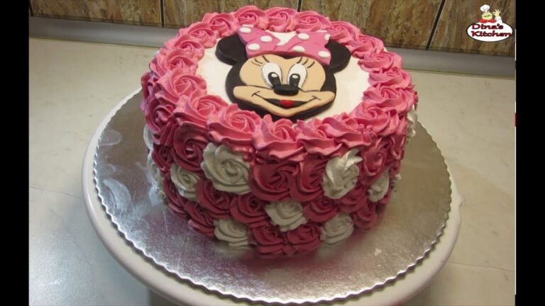 Minnie Mouse Cakes